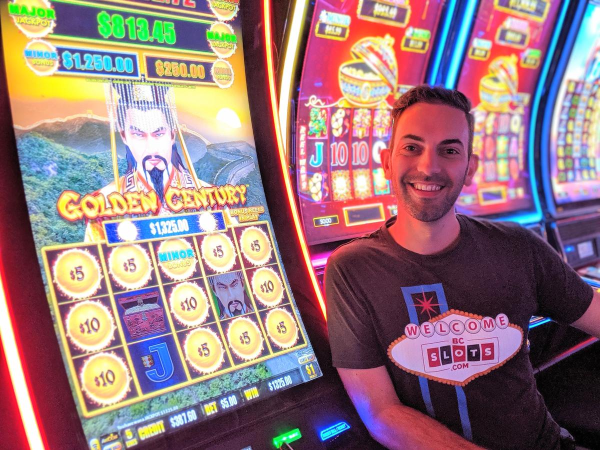 li-casino-christopher_3